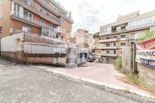 casa indipendente in vendita a Roma in zona Aurelio