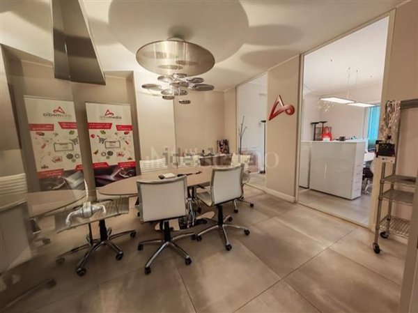 appartamento in vendita a Roma in zona Ardeatino