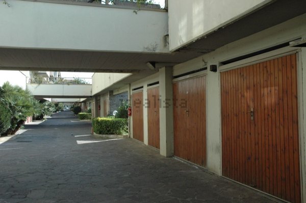 locale di sgombero in vendita a Roma