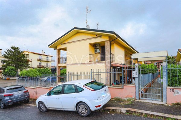 casa indipendente in vendita a Roma in zona Castelverde