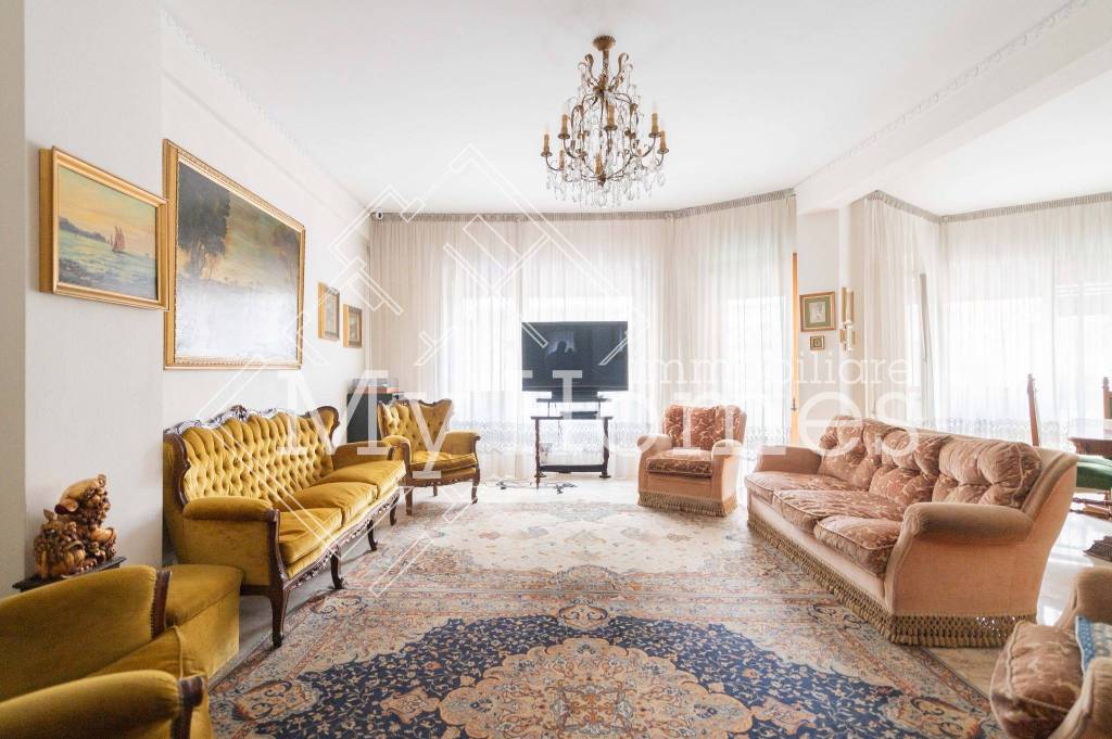 appartamento in vendita a Roma in zona Nomentano