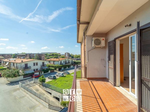 appartamento in vendita a Roma in zona Acilia