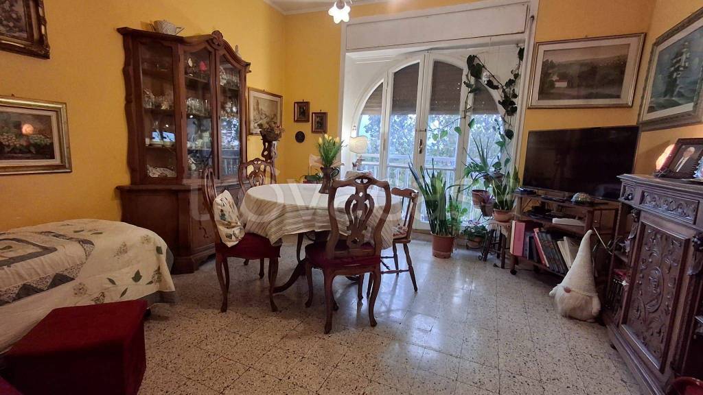 appartamento in vendita a Roma in zona Ostiense