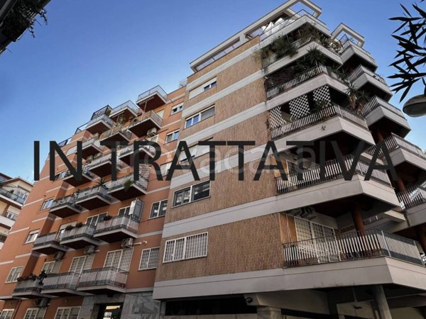 appartamento in vendita a Roma in zona Aurelio