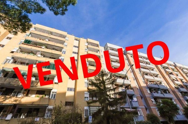 appartamento in vendita a Roma in zona Cinecittà