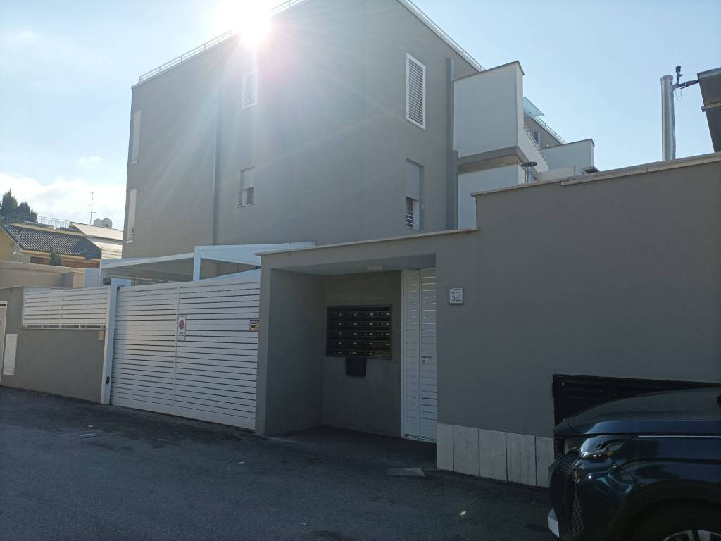 appartamento in vendita a Roma in zona Casal Morena
