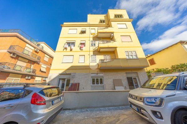 appartamento in vendita a Roma in zona Alessandrino