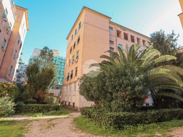 appartamento in vendita a Roma in zona Gianicolense