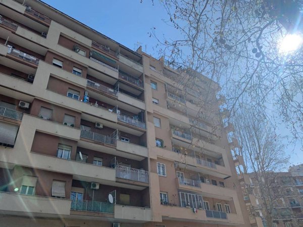 appartamento in vendita a Roma in zona Monte Sacro/Talenti