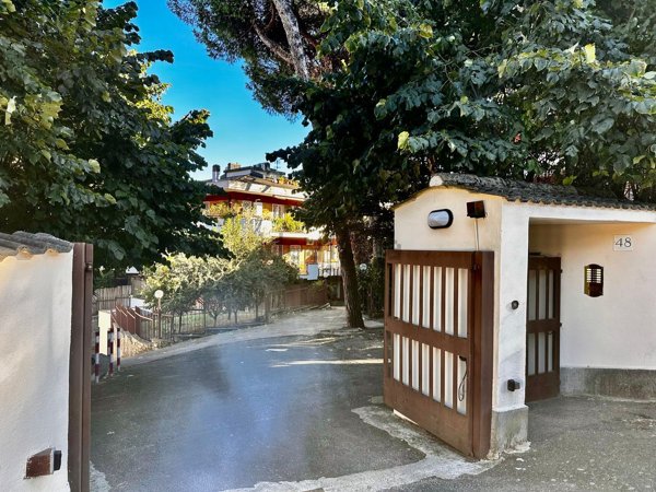 appartamento in vendita a Roma in zona La Giustiniana