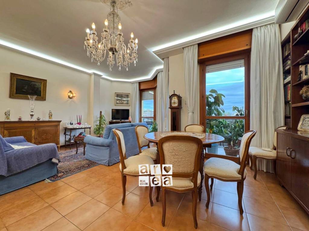 appartamento in vendita a Roma in zona Torrino