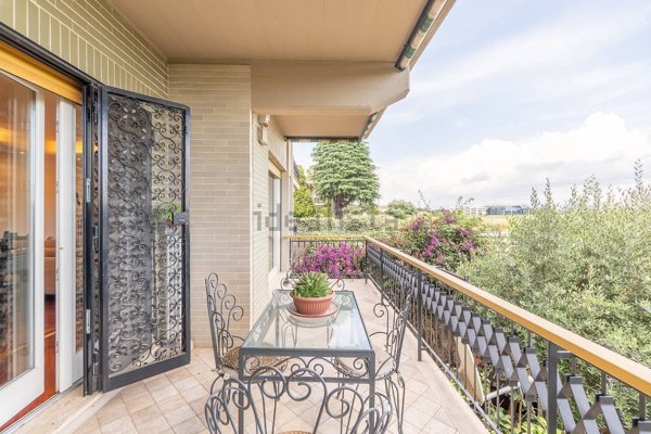 appartamento in vendita a Roma in zona Appio Claudio