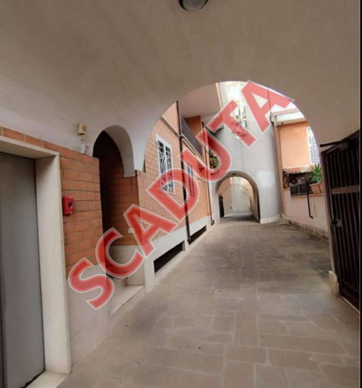 appartamento in vendita a Roma in zona Acilia