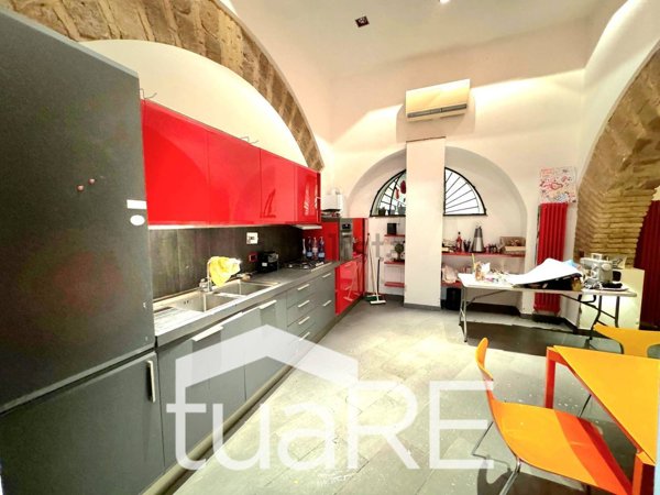 appartamento in vendita a Roma in zona Trastevere