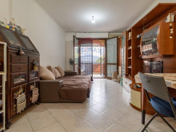 appartamento in vendita a Roma in zona Castelverde