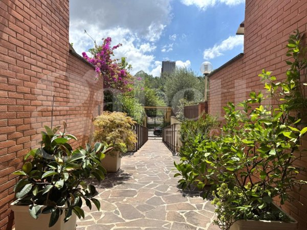 appartamento in vendita a Roma in zona EUR