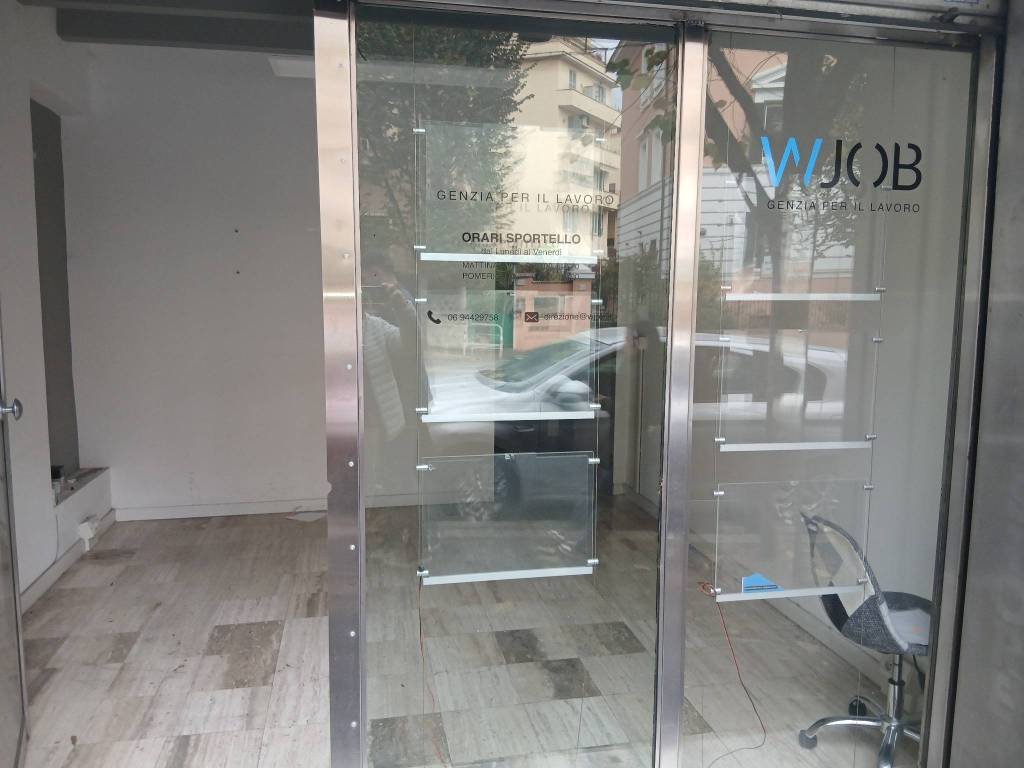 negozio in vendita a Roma