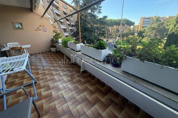 appartamento in vendita a Roma in zona Vigna Murata
