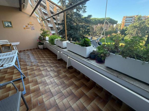 appartamento in vendita a Roma in zona Vigna Murata