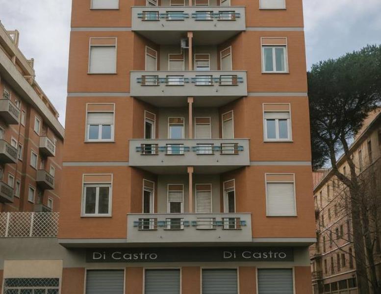 appartamento in vendita a Roma in zona Ostia