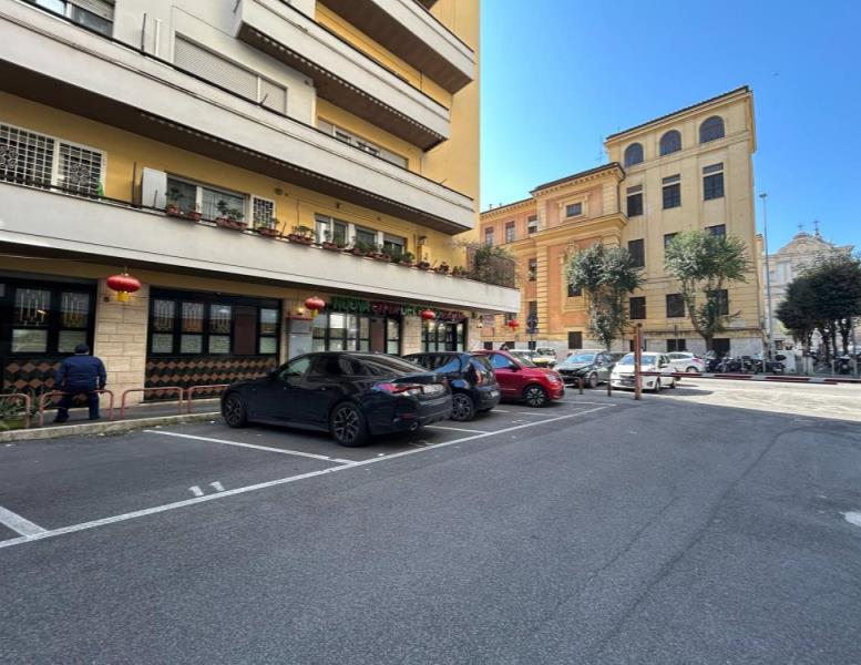 negozio in vendita a Roma in zona Aurelio