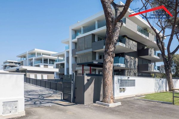 appartamento in vendita a Roma in zona Infernetto