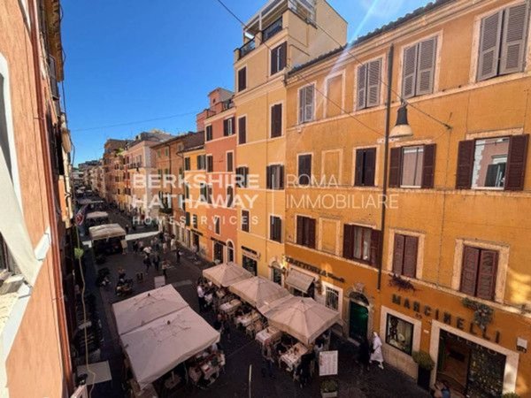 appartamento in vendita a Roma in zona Rione Borgo