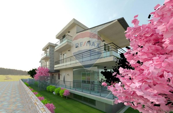 appartamento in vendita a Roma in zona Finocchio