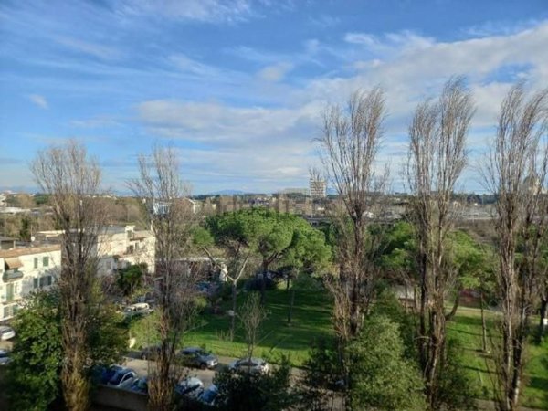 appartamento in vendita a Roma in zona Portuense