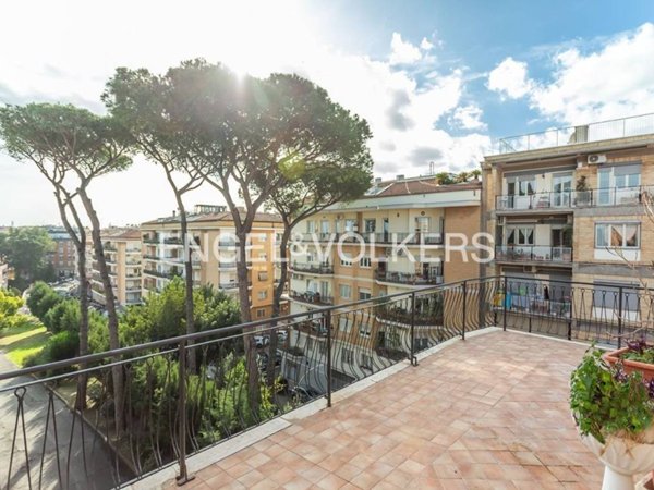appartamento in vendita a Roma in zona Della Vittoria