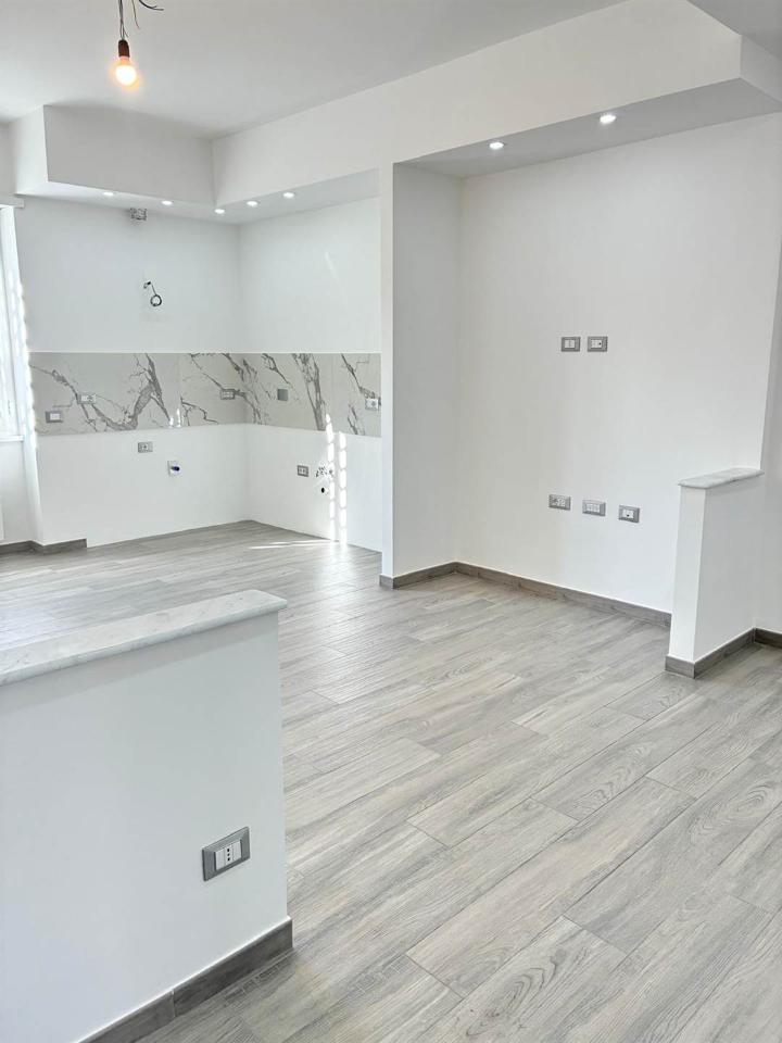 appartamento in vendita a Roma in zona Torre Angela