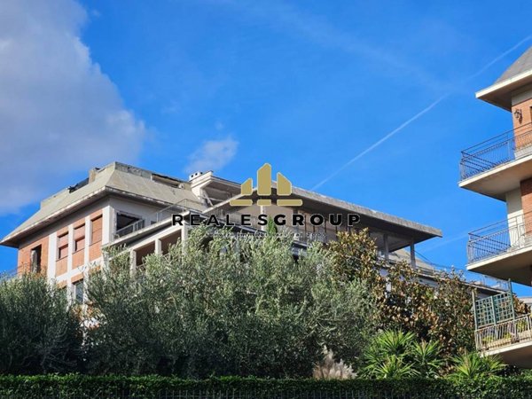 appartamento in vendita a Roma in zona Della Vittoria