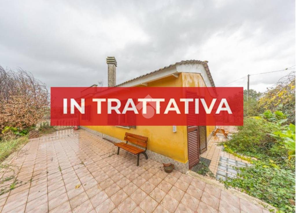 casa indipendente in vendita a Roma