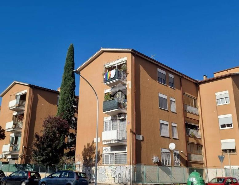 appartamento in vendita a Roma in zona Ostiense