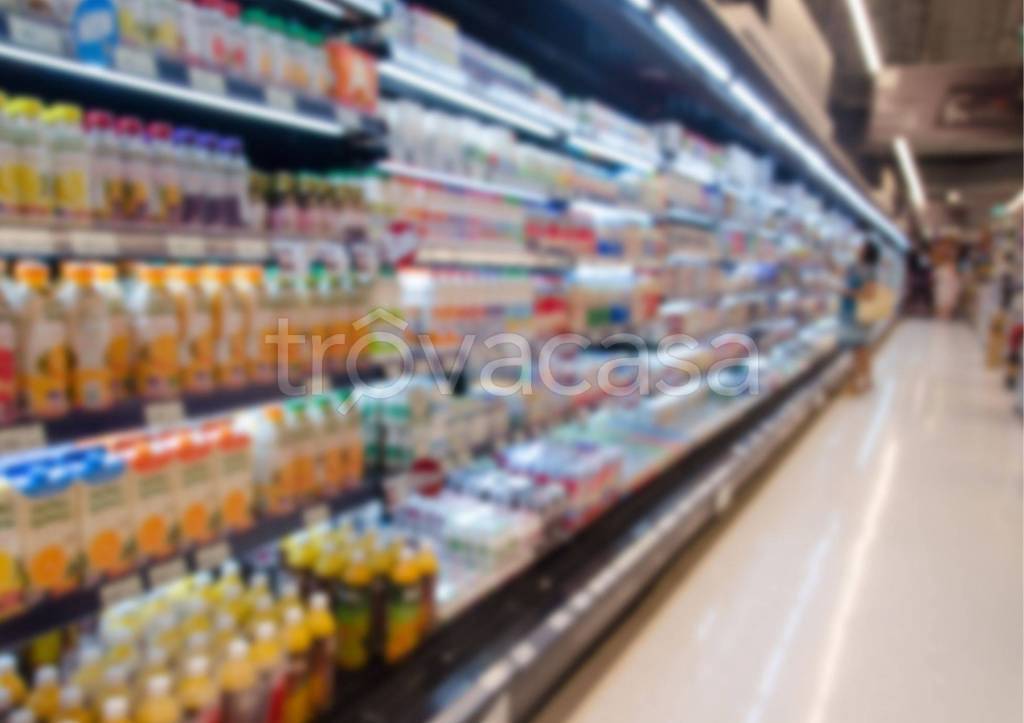 negozio in vendita a Roma in zona Della Vittoria