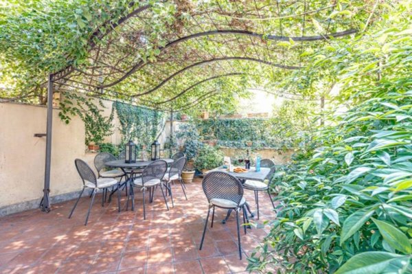 casa indipendente in vendita a Roma in zona Trastevere