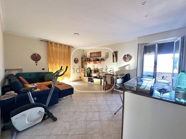 appartamento in vendita a Roma in zona Finocchio