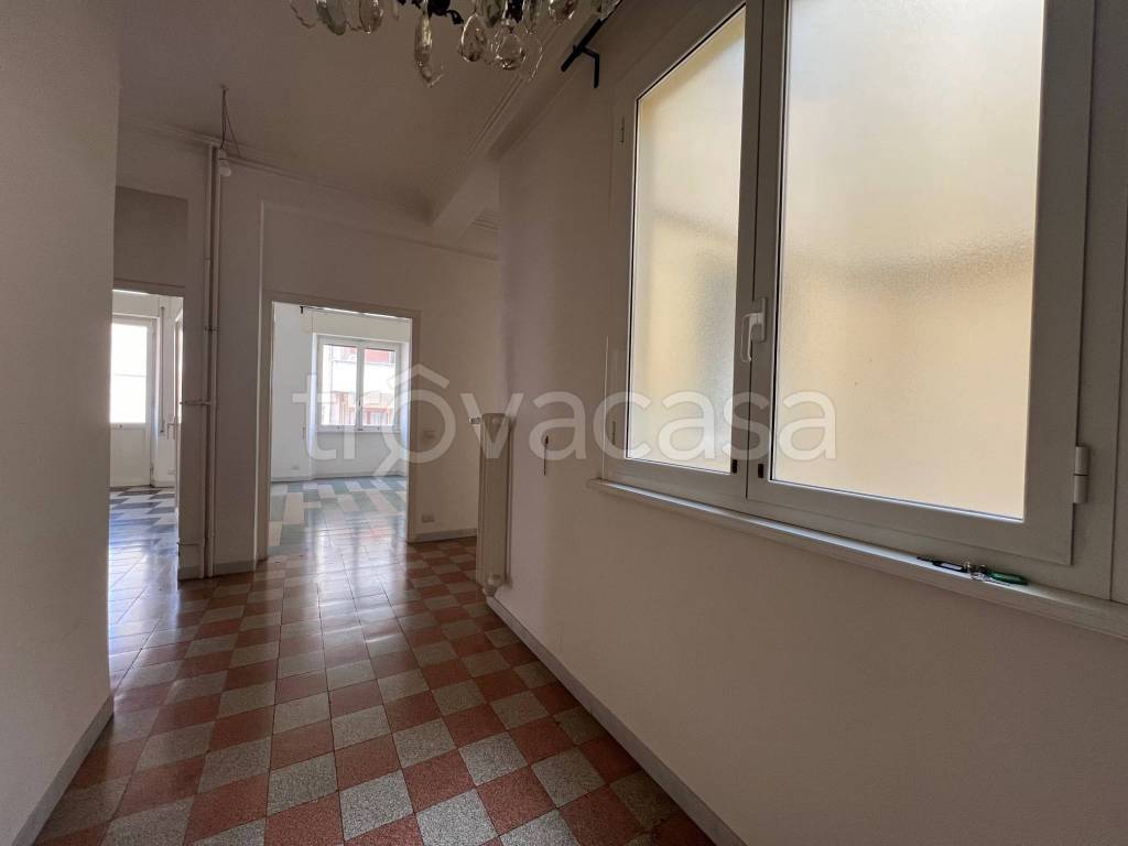 appartamento in vendita a Roma in zona Nomentano