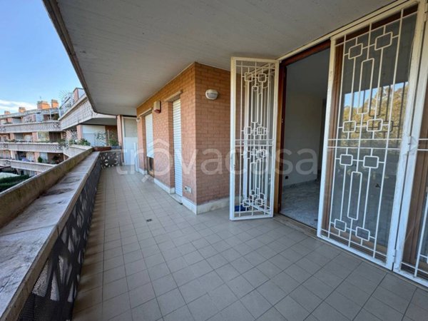 appartamento in vendita a Roma in zona Ostiense