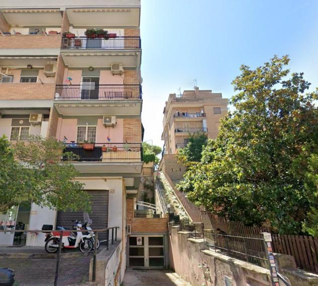 negozio in vendita a Roma in zona Trionfale