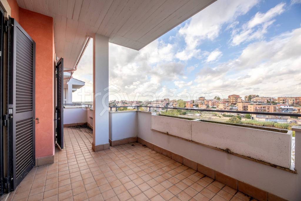 appartamento in vendita a Roma in zona Aurelio