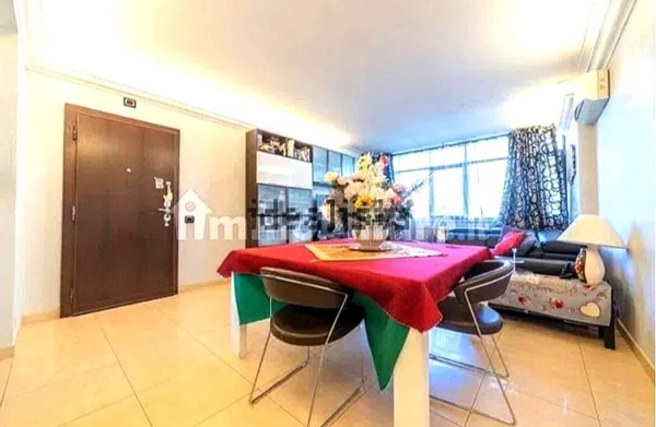 appartamento in vendita a Roma in zona Tor Bella Monaca