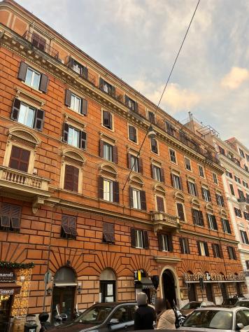 appartamento in vendita a Roma in zona Ludovisi/Sallustiano