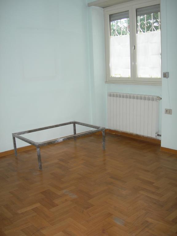 appartamento in vendita a Roma in zona Torre Spaccata