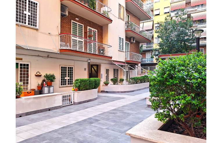 appartamento in vendita a Roma in zona Romanina
