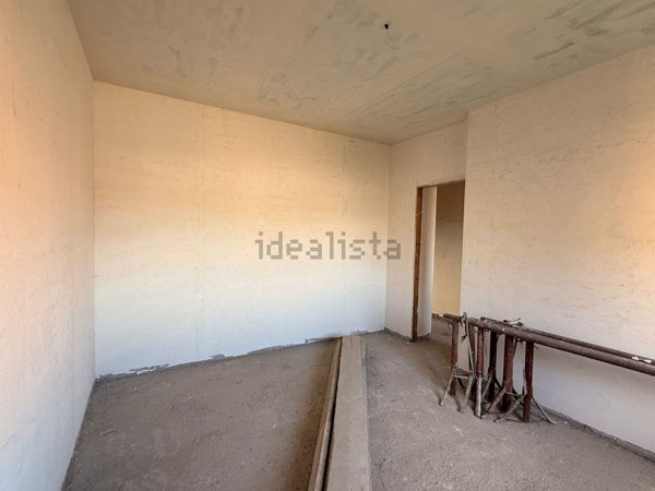 appartamento in vendita a Roma in zona Torre Gaia