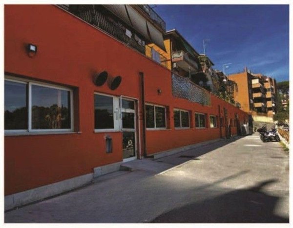 locale commerciale in vendita a Roma in zona La Pisana