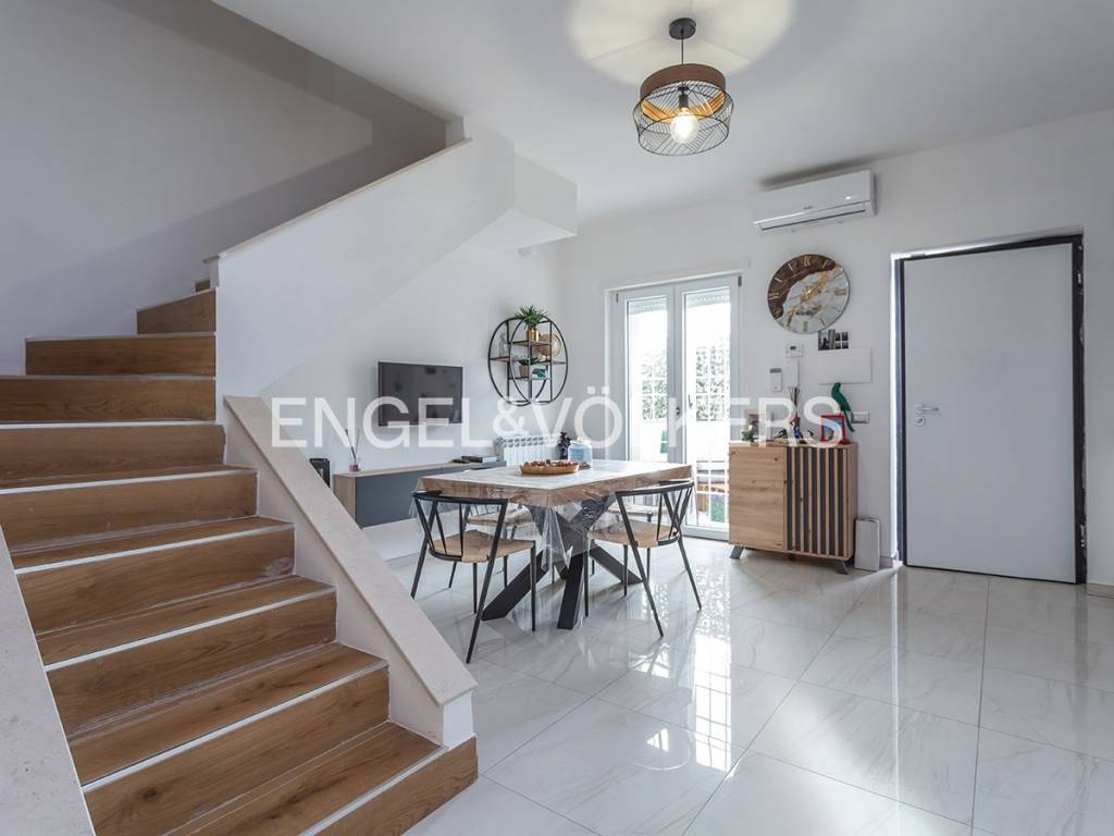 casa indipendente in vendita a Roma in zona Aurelio