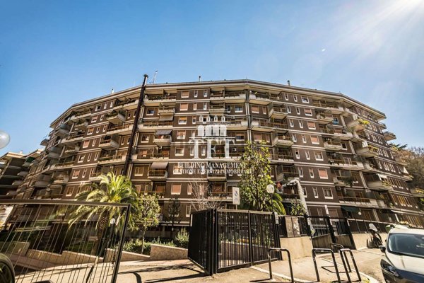 ufficio in vendita a Roma in zona Rione Prati