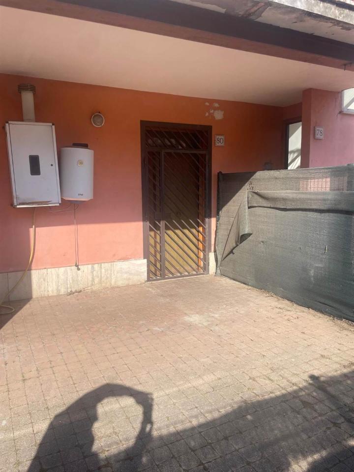 appartamento in vendita a Roma in zona Casal Morena
